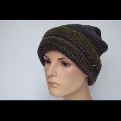 Зеленая вязаная шапка с отворотом Vizio Италия 110 CRY