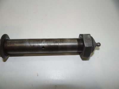 Ось заднего маятника Чезет 472.6