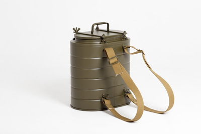 Армейский металлический термос 12 литров.