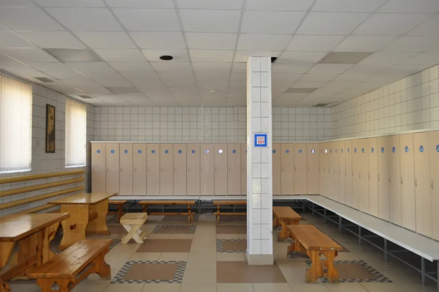 Женский зал. Раздевалка