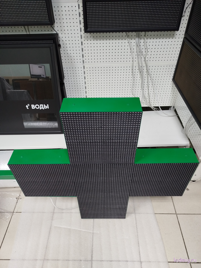 Светодиодный аптечный крест 1010*1010мм RGB Р10