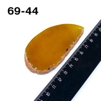 Агат тонированный (срез) желтый №69-44: с отв. - 81*44*5мм
