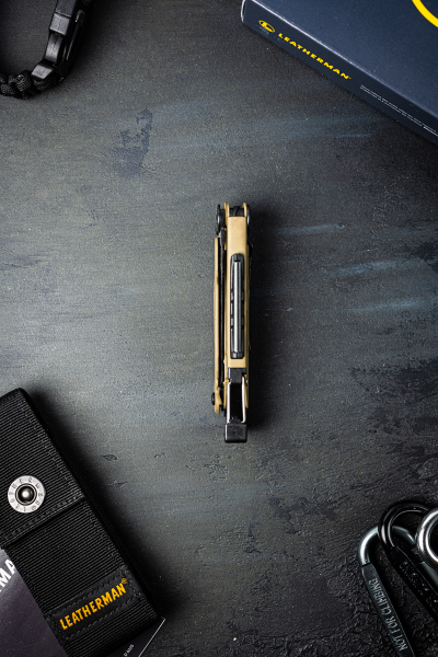 Leatherman Signal Coyote Tan