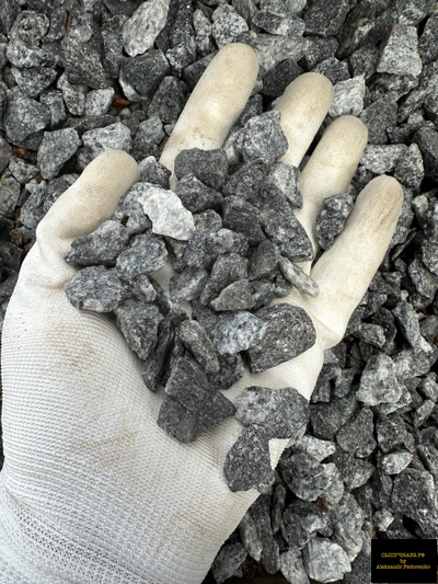 Серо-белый гранит - щебень и крошка