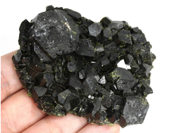 Эпидот, сросток кристаллов, Перу (68*54*27 мм, 129 г) №35872