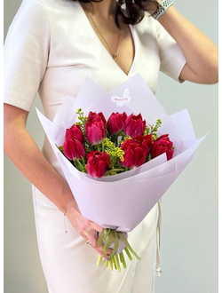 Букет цветов на 8 марта № 739