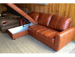 !!!!НОВЫЙ!!!! Угловой кожаный ВЫКАТНОЙ диван - кровать из Финляндии. 230х165 см