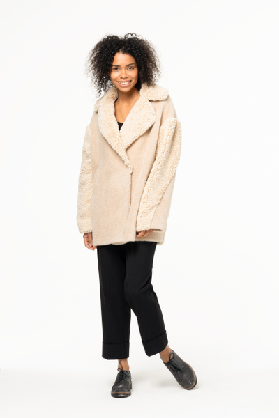 Полупальто женское искусственный мех Lookre 26