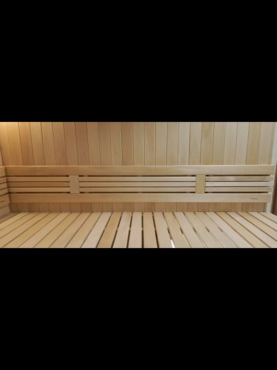 Спинка декоративная готовая, в сборе, липа, светлые вставки, длина 195см.