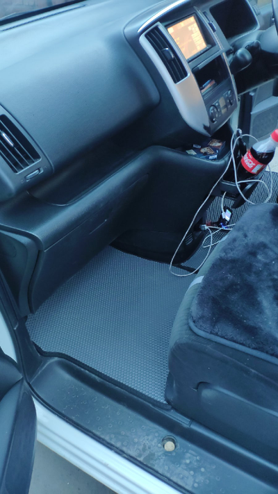 Nissan Serena III C25 2005-2010