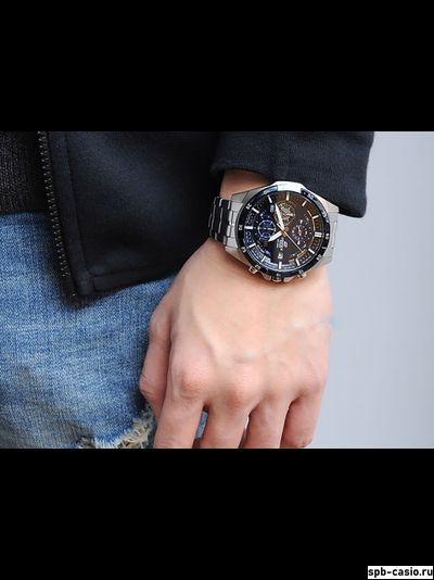 Часы Casio Edifice EFR-556DB-2A