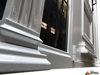 Императрица 	Шпон дуба,эмаль белая, 26 мм