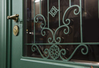 Граф  Шпон дуба эмаль белая, 26 мм, гладкая прижимная рамка, шагрень белая