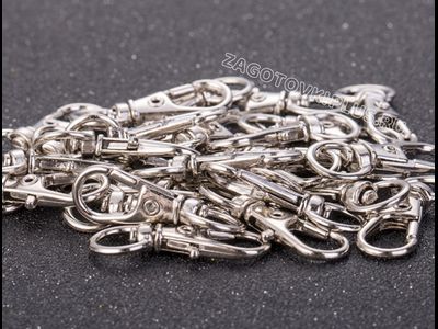 Карабин для ключей