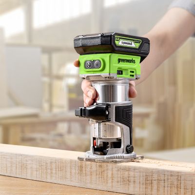 Фрезер аккумуляторный Greenworks G24RO 24V