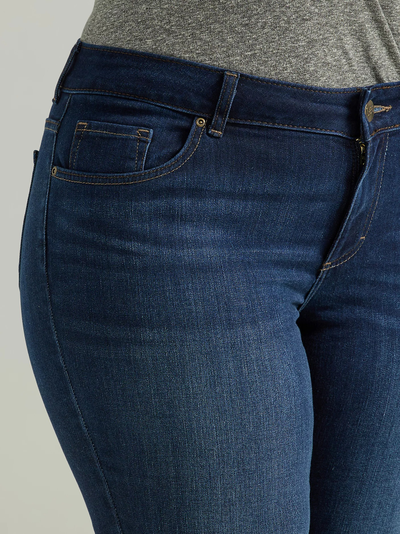Джинсы Lee® Women's Legendary Regular Straight Jean