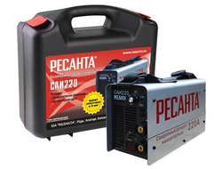 Сварочный инвертор Ресанта САИ 220 в кейсе
