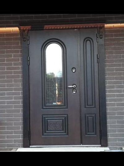 БЕЛАРУСЬ. БЕЛУГА. СЕВИЛЬЯ. ДУБ ТЕМНЫЙ С ПАТИНОЙ/ ДУБ ТЕМНЫЙ С ПАТИНОЙ, КОВКА ВНУТРИ СТЕКЛОПАКЕТОВ