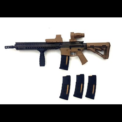 Штурмовая винтовка с обвесом 1/6 (FS-73033) - FLAGSET