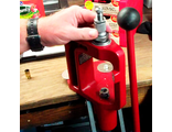 HORNADY RELOADING PRESS, одноступенчаты пресс для снаряжения патронов