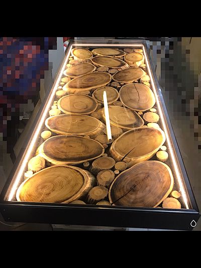 светильник-витрина из спилов