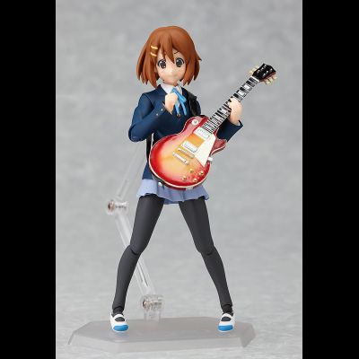 Фигурка фигма Юи Хирасава (figma Hirasawa Yui School Uniform Ver.)