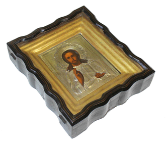 Икона  `Господь Вседержитель` в латунном окладе и киоте. Россия. Кон. XIX – нач. ХХ века.