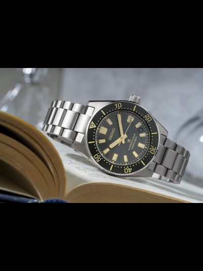 Наручные часы Seiko SPB455J1