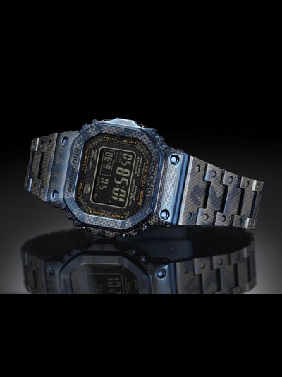 Часы Casio G-Shock GMW-B5000TCF-2E