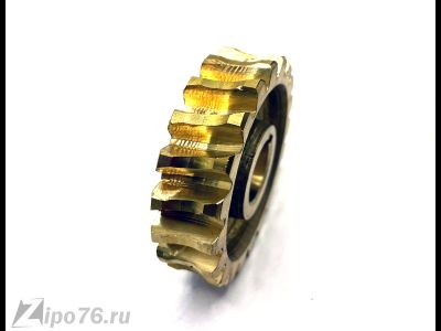 Шестерня редуктора снегоуборщика 20 зубов 19 мм 69 мм