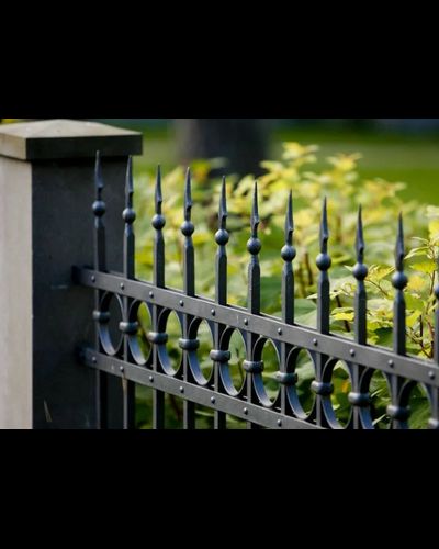 Декоративный забор. Купить от производителя. Монтаж забора под ключ | ГОРЗАБОР