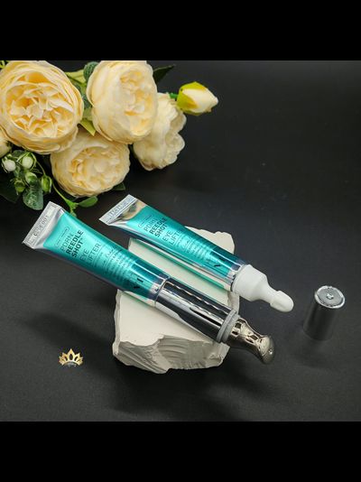 VT PDRN EYE LIFTER Лифтинг крем с микровибрационным аппликатором 15 + 15мл