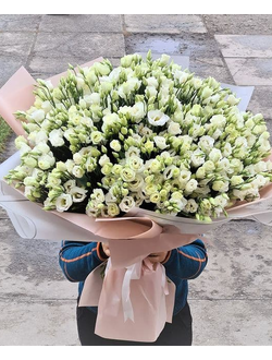 Букет из 101 эустомы