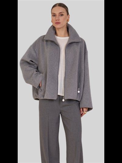 Женская блузка с принтом большого размера в модном бутике XLady