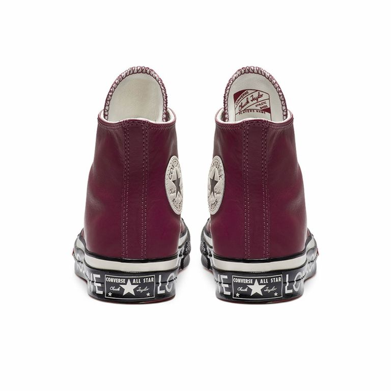 Converse love graphic hotsell
