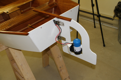 лодка шмель