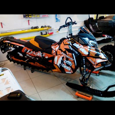 Наклейки на снегоход SKI DOO Summit