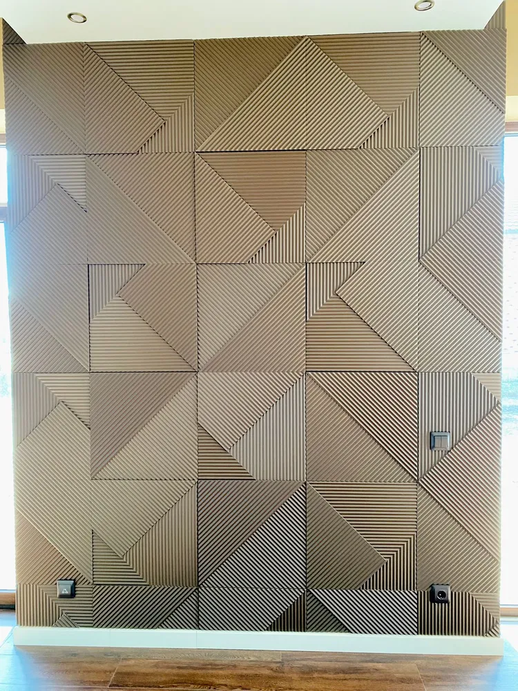 А вообще, у данной модели достаточно невысокий рельеф и можно просто смонтировать рамку поверх рельефа, ничего не срезая. Такой вариант тоже приемлем.