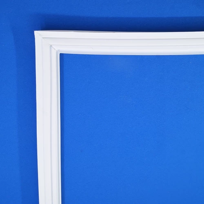 Уплотнитель морозильной камеры 854015 570х830