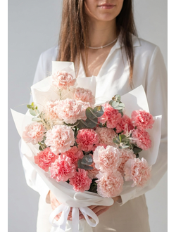 Букет цветов на 8 марта № 774