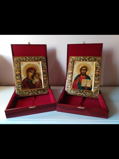 Венчальная пара. Образ Спасителя. Образ Пресвятой Божией Матери “Казанская”. Рукописные иконы 22х28см.