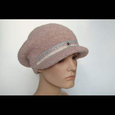 Розовая кепка женская из альпака Vizio Италия 9014 WK