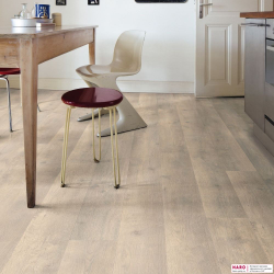 Декор ламината Haro Дуб Бергамо Антик Белый 538646 в интерьере кухни