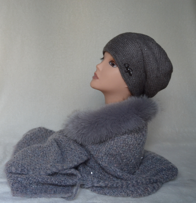 Итальянский палантин с мехом зима 2020 Vizio 6444 SSP V серый