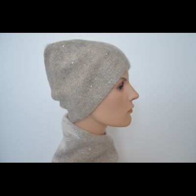 Vizio шапка 1643 CY бежевая