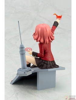 Фигурка 1/7 Шиповник (Rosehip)