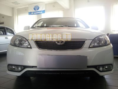 Защита радиатора Daewoo Gentra black