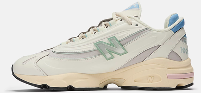 New Balance 1000 Angora