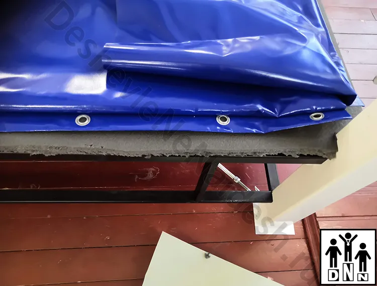 Монтаж ринга на помосте