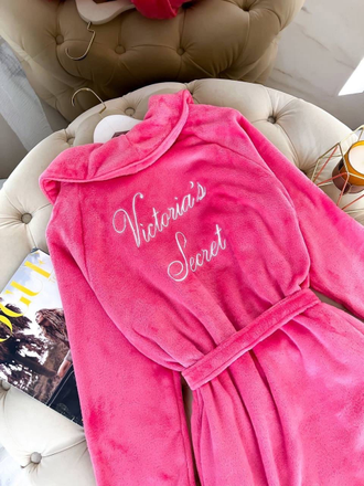Халат Виктория Сикрет плюшевый. Victoria's Secret